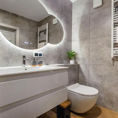 Lux Japonski Zuraw - Perlowa Przystan * Kołobrzeg